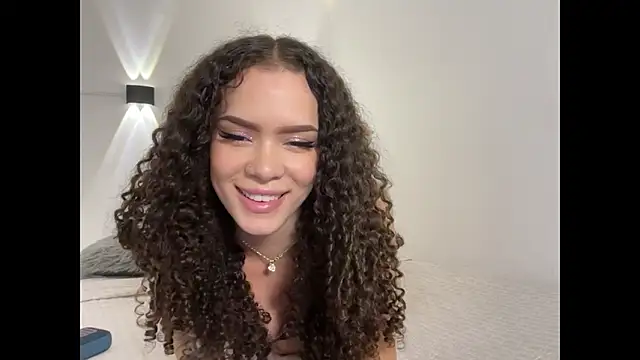 valeriesaint online show from February 2026 03:55:01 PM