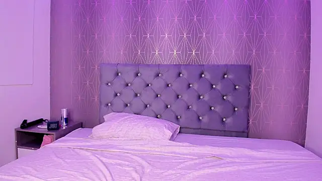 valeriesaint online show from March 2026 10:10:02 PM