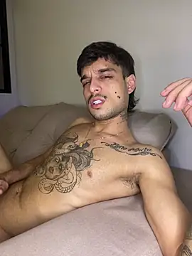 ruffvip online show from February 2026 11:43:02 PM