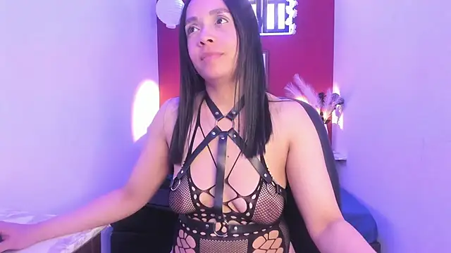 paula lopez   online show from February 2026 07:34:01 PM