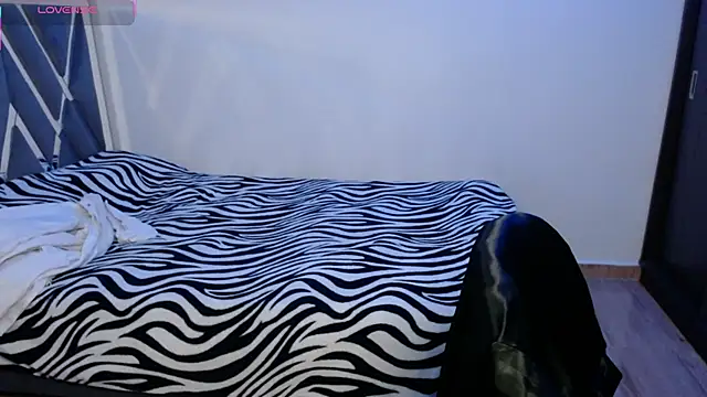 paula lopez   online show from March 2026 01:02:02 AM