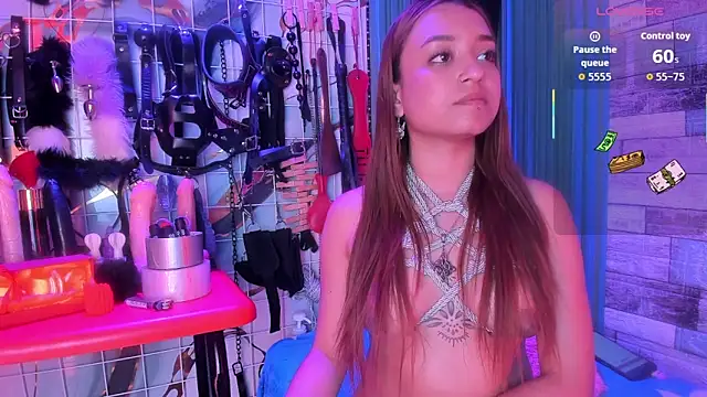 mhannia bdsm303av online show from April 2026 05:31:01 AM