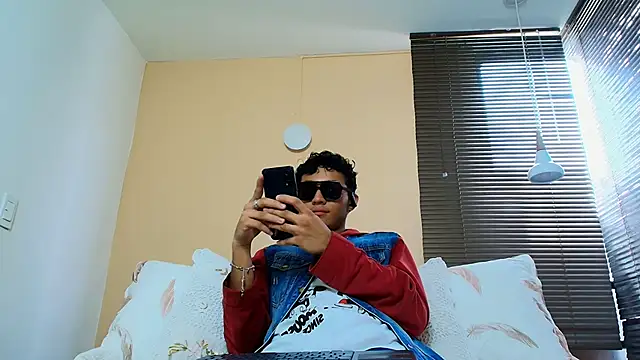 Damon Salvarote S online show from March 2026 03:39:02 PM