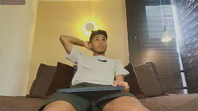 Damon Salvarote S online show from April 2026 07:29:02 PM