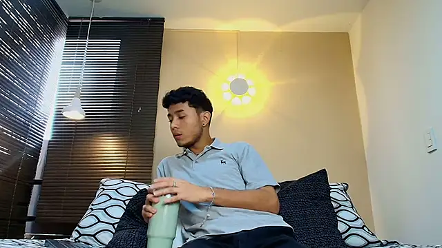 Damon Salvarote S online show from April 2026 07:21:02 PM