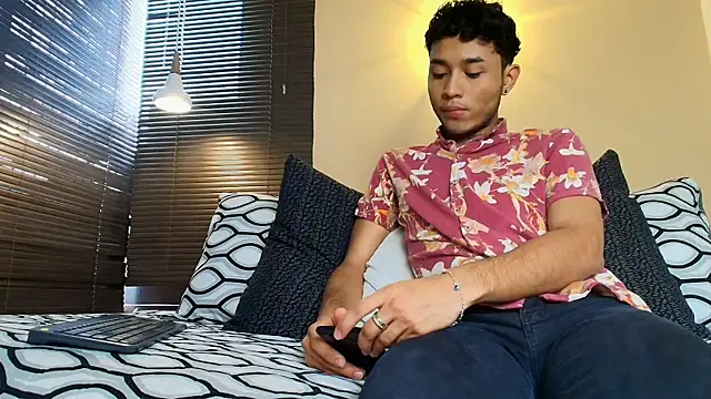 Damon Salvarote S online show from April 2026 07:31:01 PM