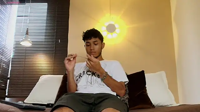 Damon Salvarote S online show from April 2026 07:18:01 PM