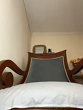 LilaRvsh online show from March 2026 05:23:01 PM