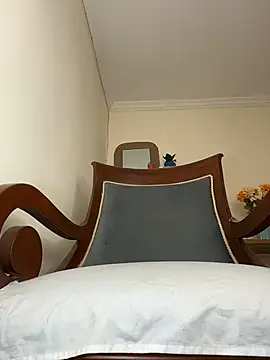 LilaRvsh online show from March 2026 05:22:02 PM