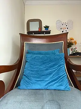 LilaRvsh online show from April 2026 06:09:01 PM