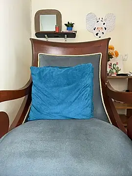 LilaRvsh online show from April 2026 05:30:02 PM