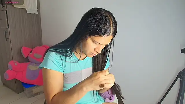 alys love online show from March 2026 04:19:02 PM