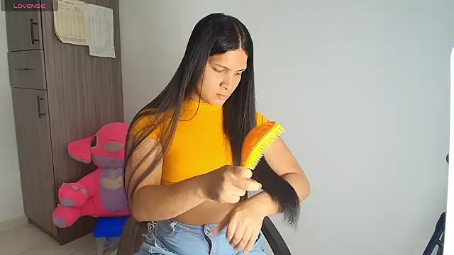 alys love online show from March 2026 06:34:02 PM