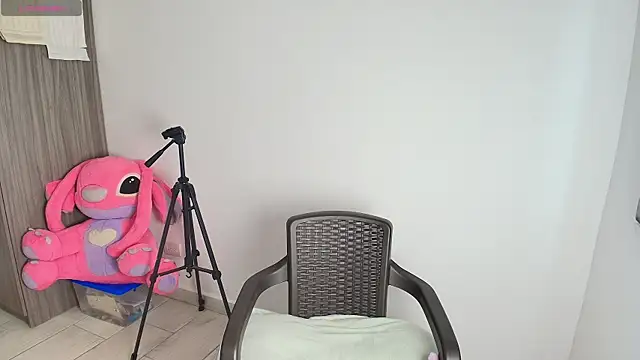 alys love online show from April 2026 03:13:02 PM