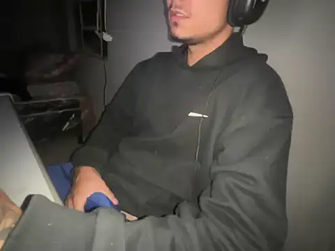 cerejadc online show from April 2026 03:43:01 AM