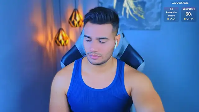 AndresRodriguez1 online show from May 2026 12:52:01 PM