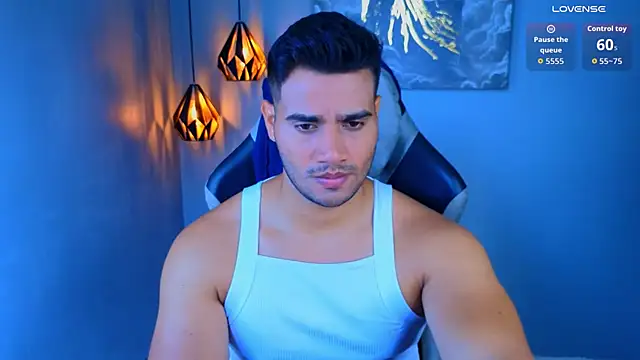 AndresRodriguez1 online show from May 2026 12:31:01 PM
