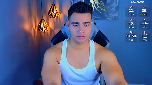 AndresRodriguez1 online show from April 2026 12:53:02 PM