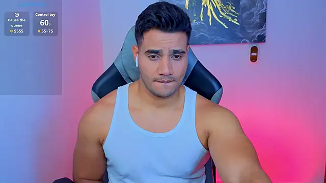 Snapshot of AndresRodriguez1 chatting on June 2026 06:47:01 PM AndresRodriguez1 online show from June 2026 06:47:01 PM