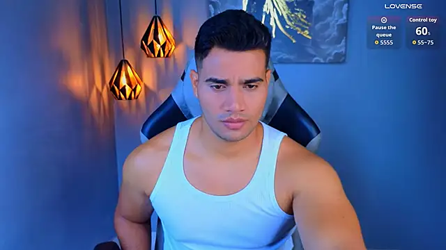 AndresRodriguez1 online show from April 2026 01:51:02 PM