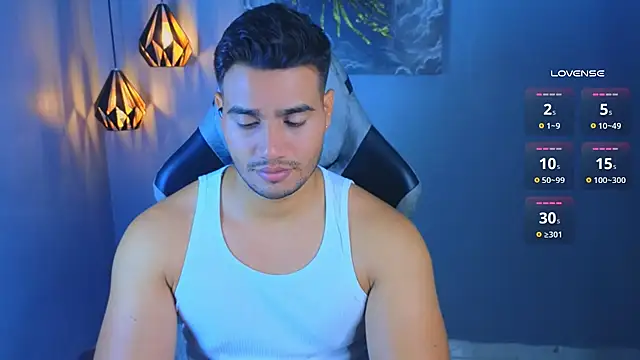 Snapshot of AndresRodriguez1 chatting on April 2026 11:34:02 PM AndresRodriguez1 online show from April 2026 11:34:02 PM