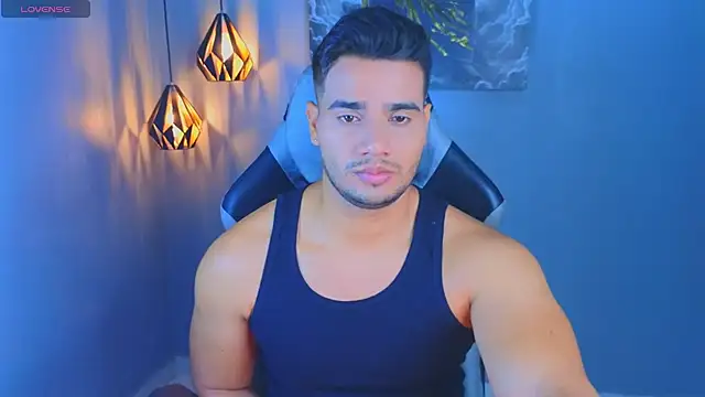 Snapshot of AndresRodriguez1 chatting on April 2026 11:03:02 AM AndresRodriguez1 online show from April 2026 11:03:02 AM