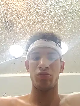 JDWhite18 online show from March 2026 04:15:02 AM