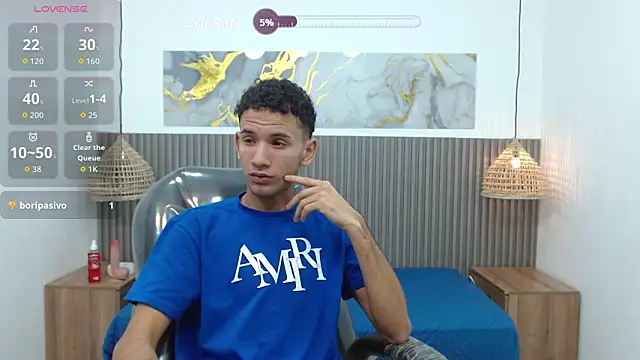 JDWhite18 online show from February 2026 03:31:02 AM