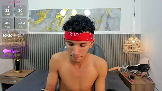 JDWhite18 online show from May 2026 04:06:01 AM