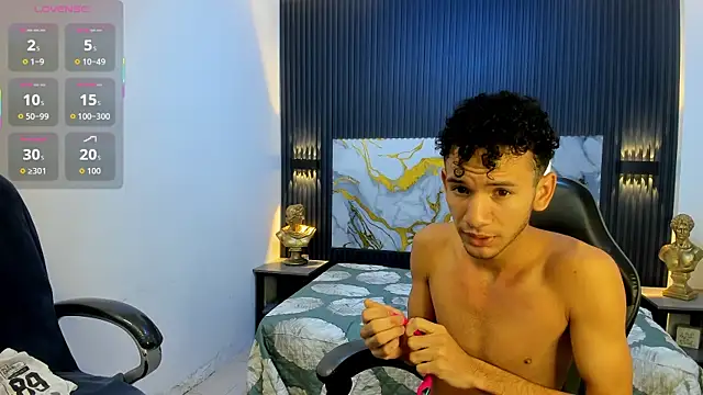 JDWhite18 online show from May 2026 07:18:02 AM