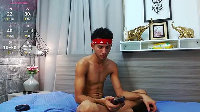 JDWhite18 online show from February 2026 04:12:02 AM