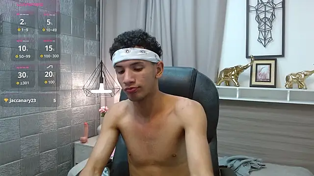 JDWhite18 online show from March 2026 11:39:02 PM