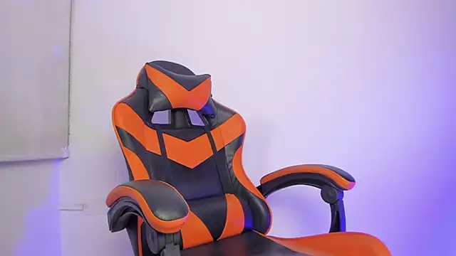 Senpai Lover  online show from March 2026 08:37:01 PM