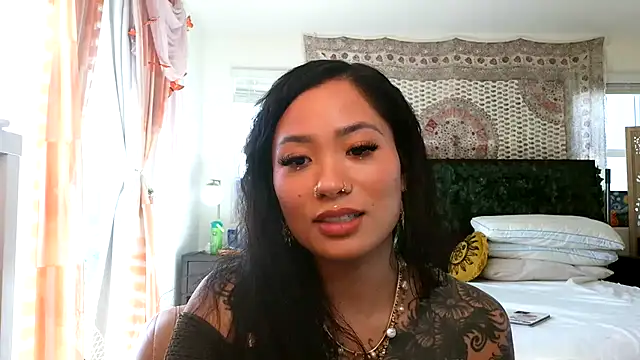 222goddess444you online show from February 2026 07:13:01 PM