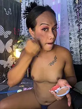 Queen-barbie online show from May 2026 03:44:01 AM