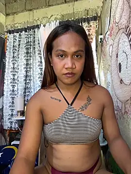 Queen-barbie online show from March 2026 06:17:01 AM