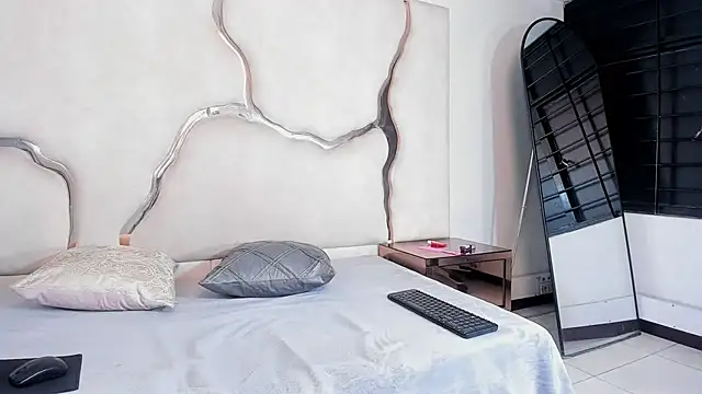 Snapshot of SexyAlyssax69 chatting on March 2026 02:55:02 AM SexyAlyssax69 online show from March 2026 02:55:02 AM