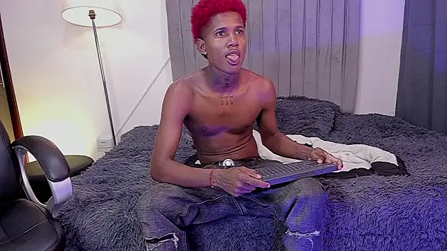 im oleiderr online show from April 2026 08:37:02 PM