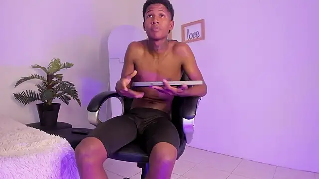 Snapshot of im_oleiderr chatting on February 2026 04:23:01 AM im oleiderr online show from February 2026 04:23:01 AM