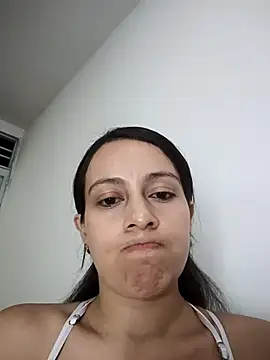 Meryjem online show from February 2026 03:59:01 AM