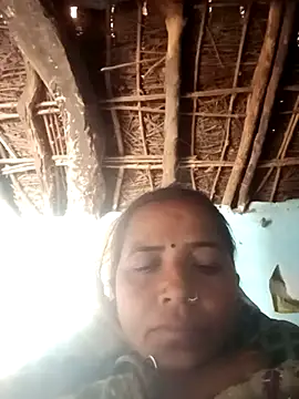 Snapshot of Manu_mehta chatting on April 2026 04:08:01 AM Manu mehta online show from April 2026 04:08:01 AM