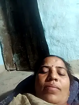 Snapshot of Manu_mehta chatting on April 2026 05:25:02 PM Manu mehta online show from April 2026 05:25:02 PM