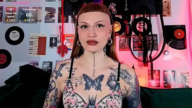 Snapshot of SugarSoot chatting on July 2026 05:37:01 AM SugarSoot online show from July 2026 05:37:01 AM