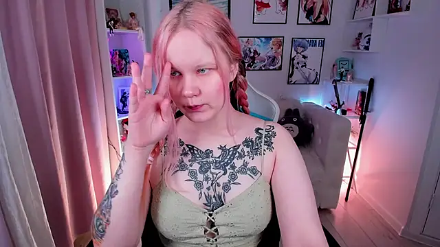 AnnieVibe online show from March 2026 05:31:02 PM