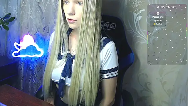Snapshot of Shiny_Victoria chatting on July 2026 09:06:02 AM Shiny Victoria online show from July 2026 09:06:02 AM