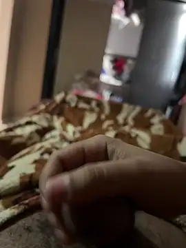 Usuary2264 online show from February 2026 11:50:01 AM