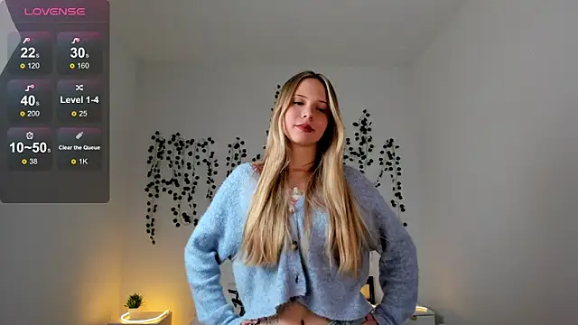 EllyMartinez online show from February 2026 02:46:02 PM