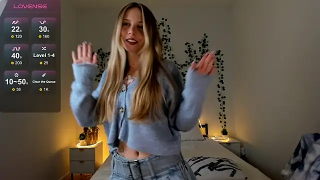 EllyMartinez online show from February 2026 05:45:02 PM