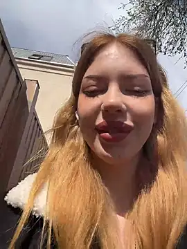 Jean Graay online show from April 2026 11:06:01 AM