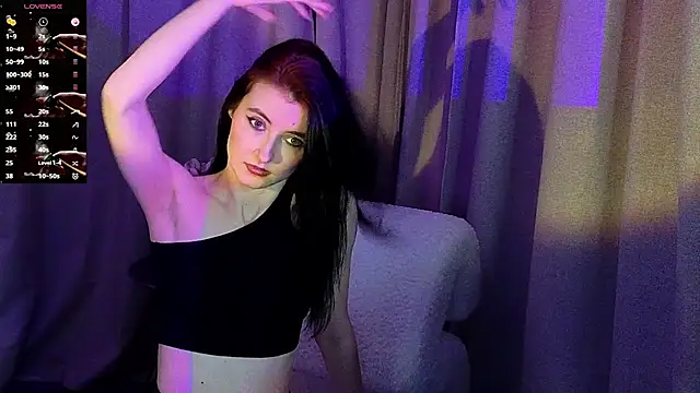 NicoleLuxe online show from February 2026 06:16:01 PM